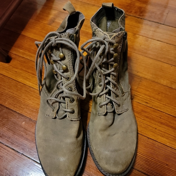 SAM EDELMAN MACKAY Nubuck Combat Booties Size 6- Olive Green - Picture 6 of 13